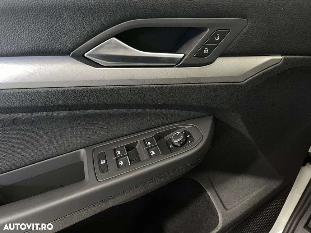 Volkswagen Golf - 19