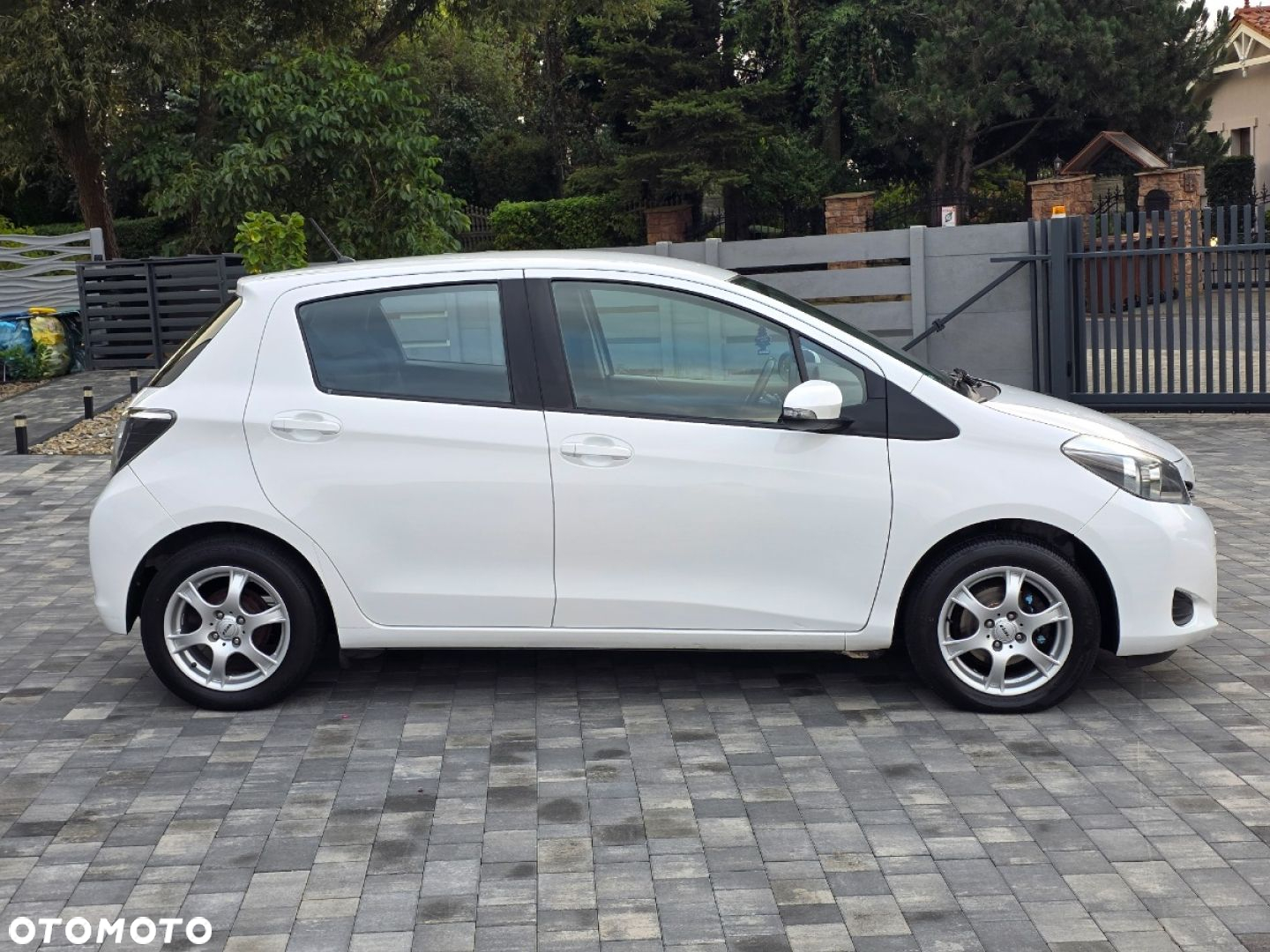 Toyota Yaris - 31