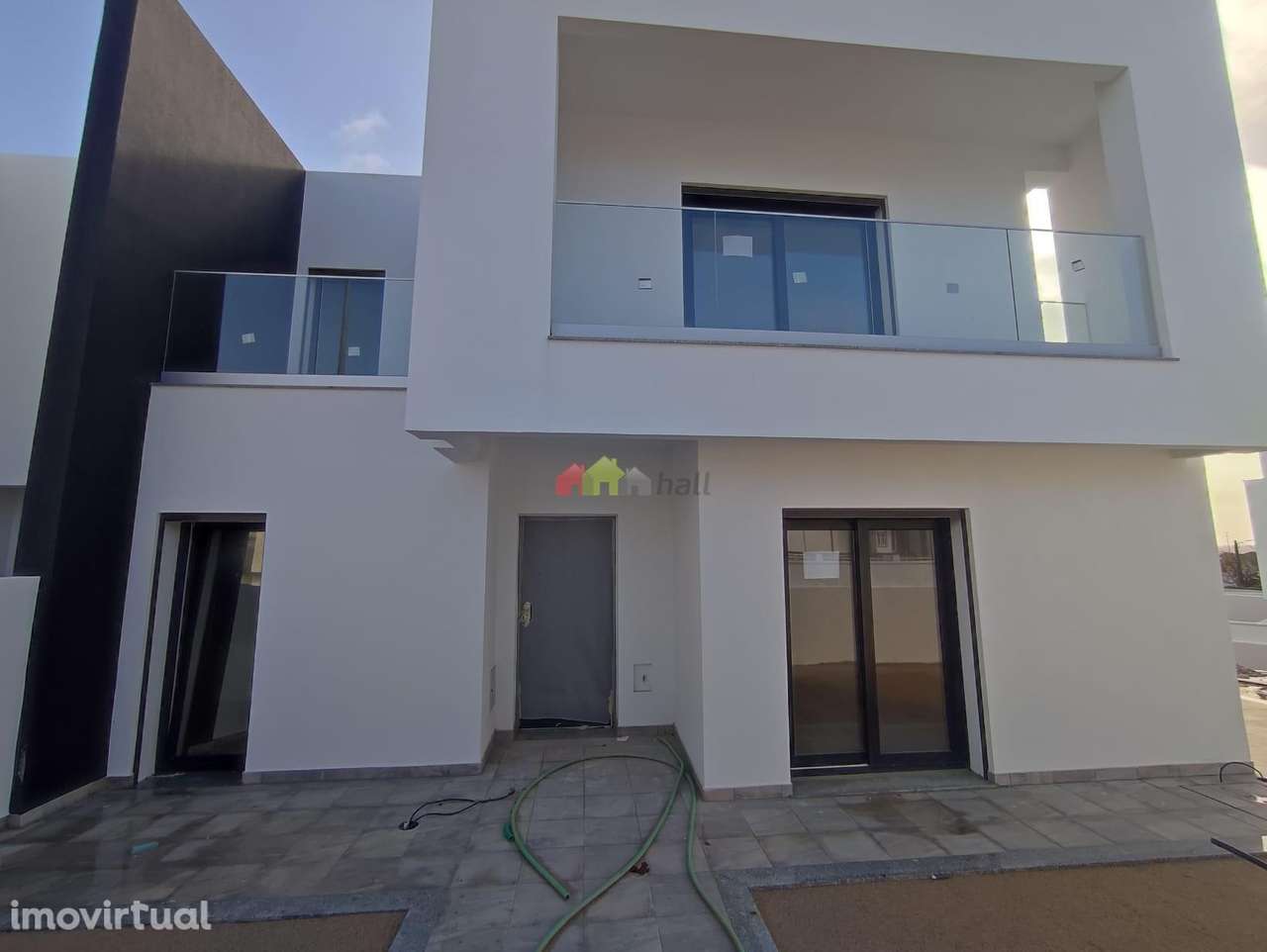 6 Assoalhadas c/ Piscina em Vale Milhaços–Corroios - Grande imagem: 2/38