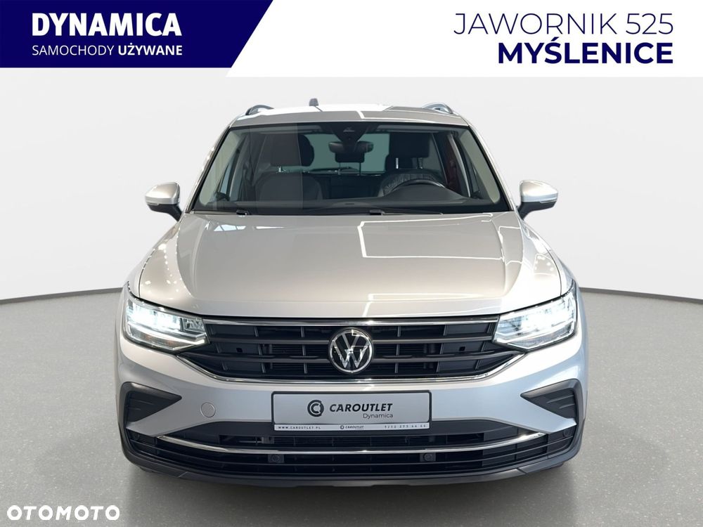 Volkswagen Tiguan - 4