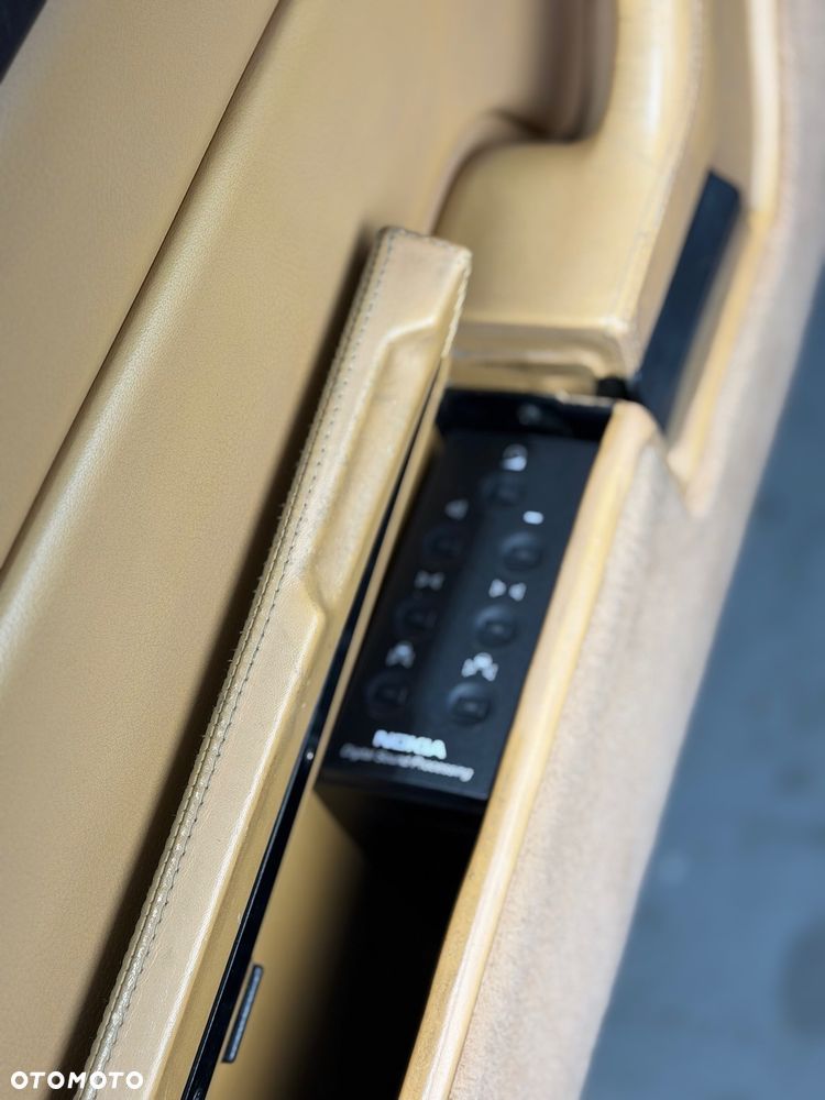 Porsche 911 Carrera - 9