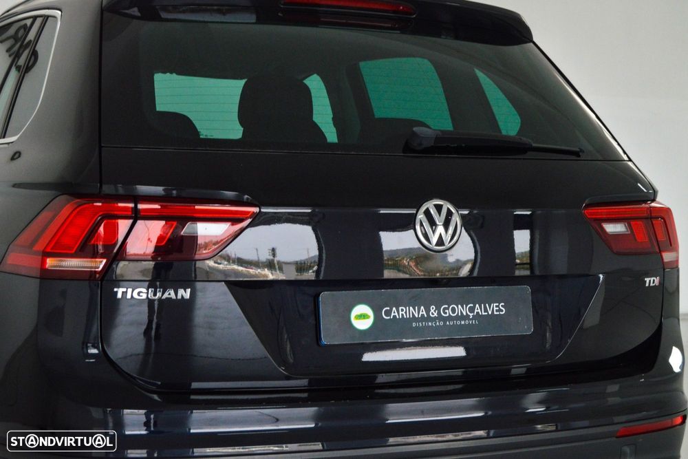VW Tiguan 1.6 TDI Confortline - 55