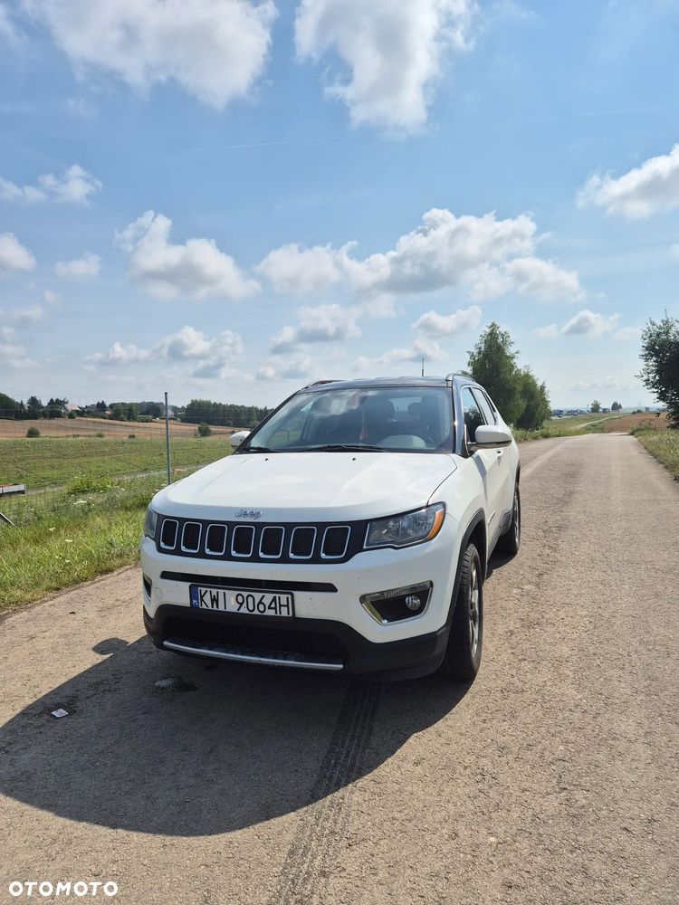 Jeep Compass - 1