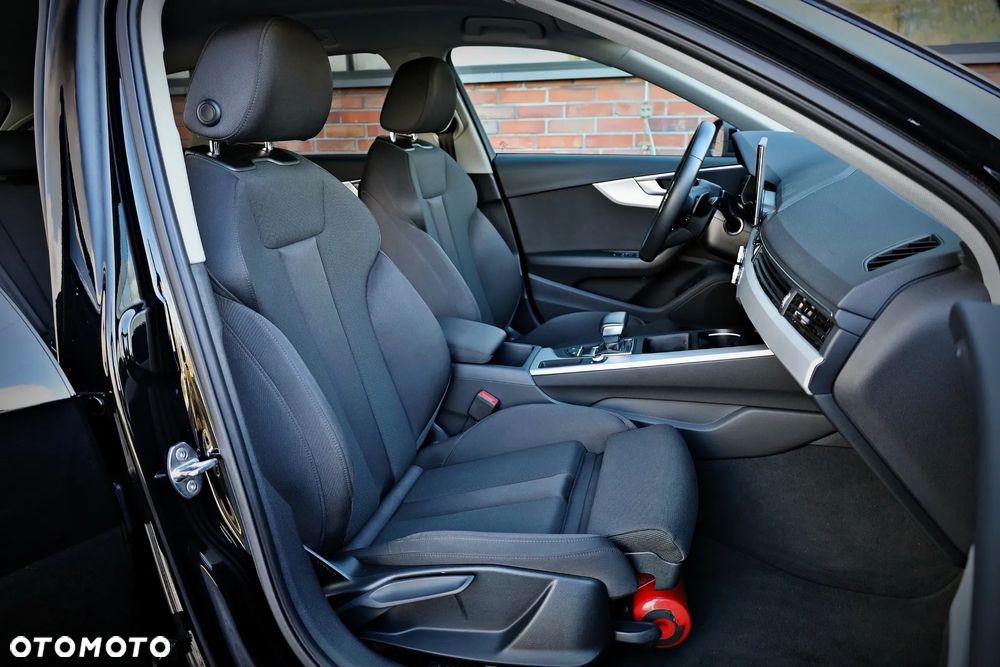 Audi A4 Avant - 22