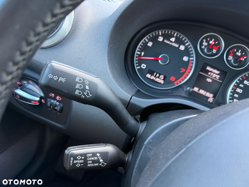 Audi A3 Sportback 1.4 TFSI Ambiente - 8