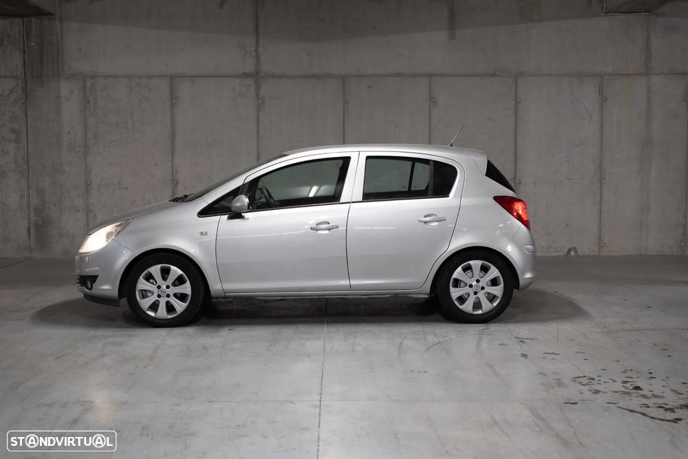 Opel Corsa 1.2 inTouch - 12