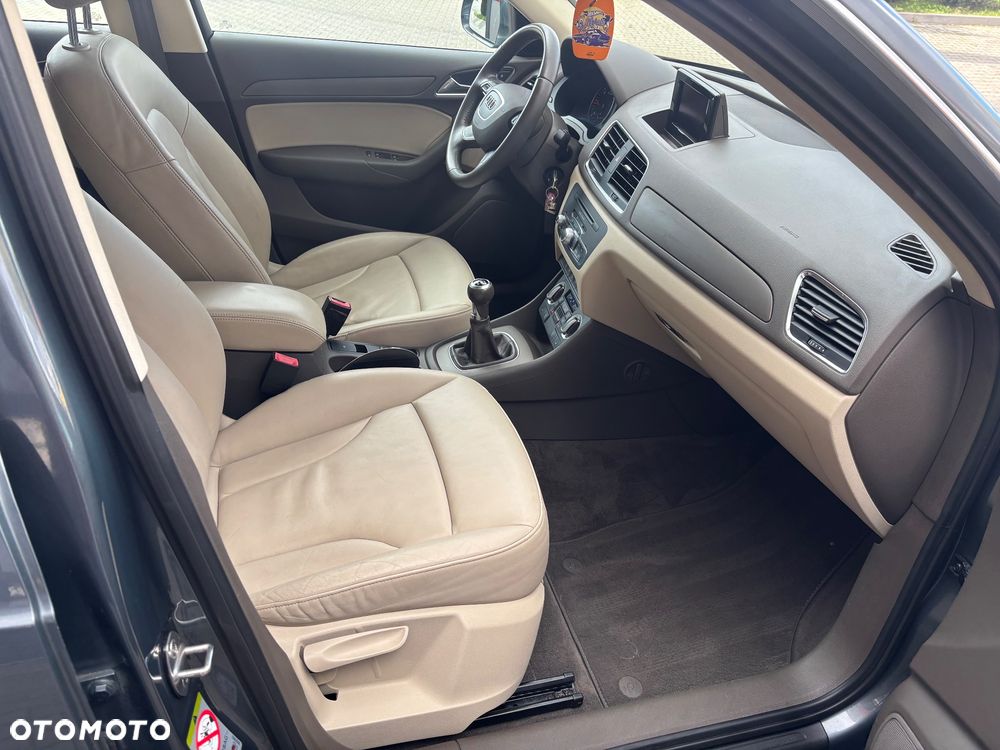 Audi Q3 2.0 TDI - 29