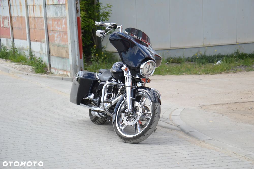 Harley-Davidson Touring Street Glide - 6