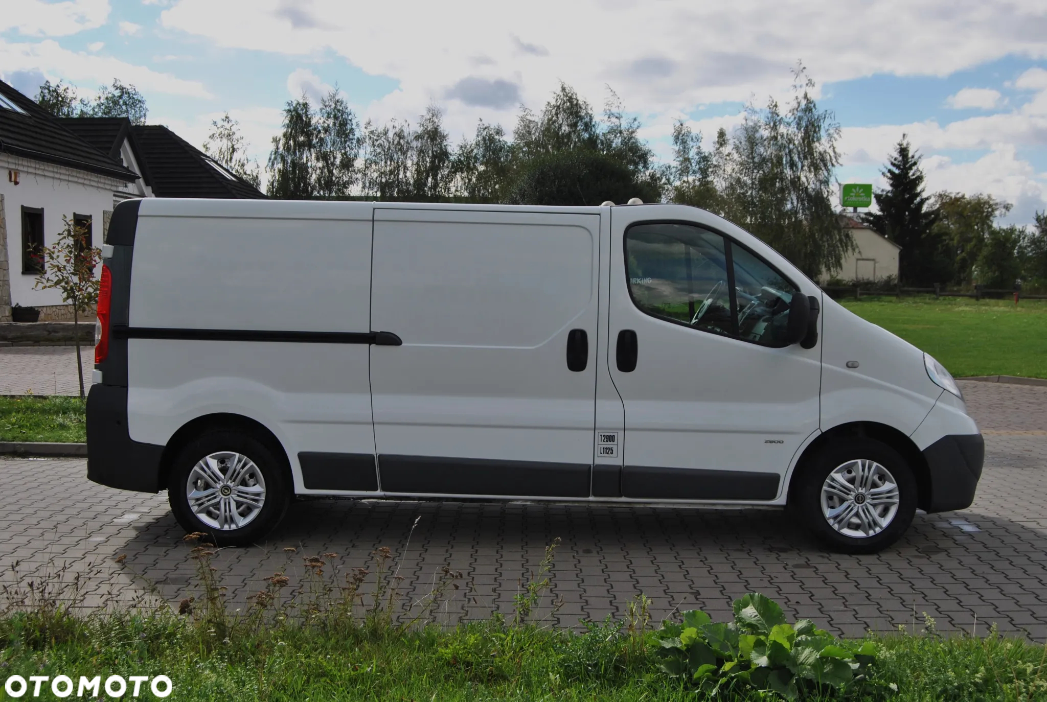 Opel Vivaro - 13