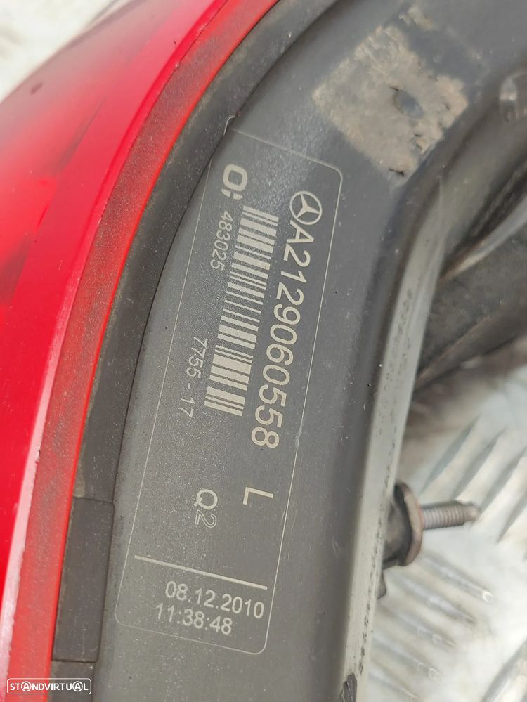 Farolins Tras Traseiros Esquerdo Direito Originais LED Mercedes Benz Classe E W212 A2129060558 A2129060658 2009 - 2016 - 11