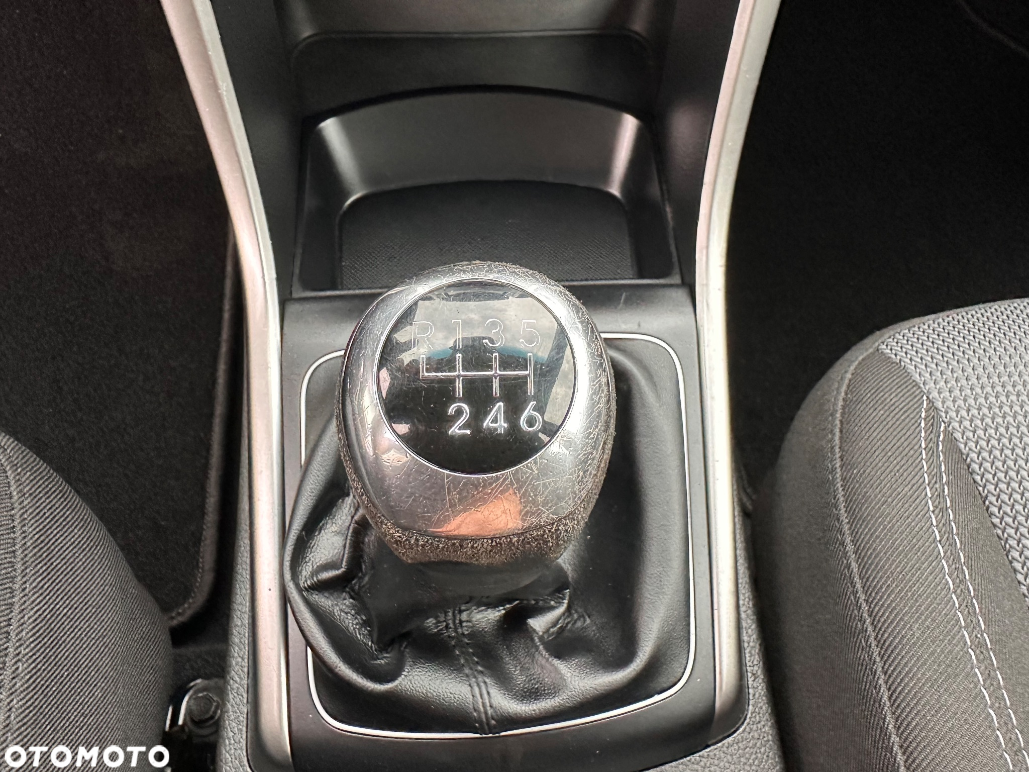 Hyundai i30 1.6 CRDi BlueDrive Premium - 15