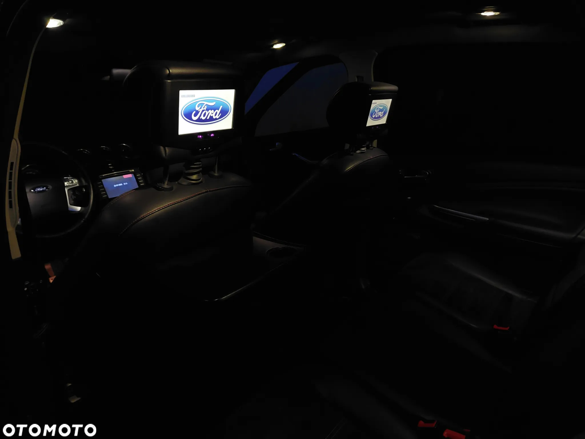 Ford S-Max 2.0 EcoBoost ST-Line - 36