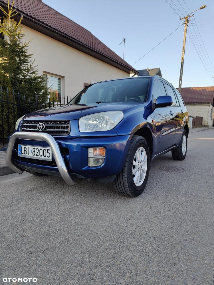Toyota RAV4 1.8 VVT-i Terra 2WD - 1