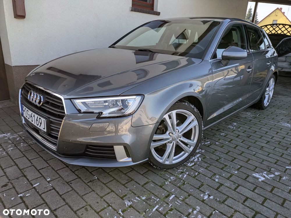 Audi A3 Sportback 1.5 TFSI cylinder on demand S tronic - 1