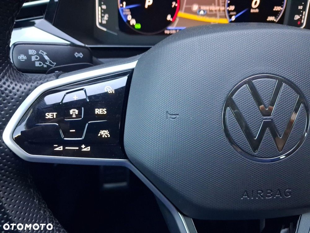 Volkswagen Arteon 2.0 TSI R-Line DSG - 24