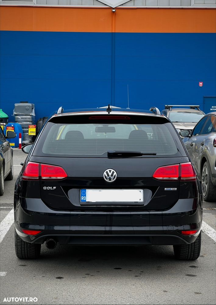 Volkswagen Golf 1.6 TDI BlueMotion Comfortline - 4