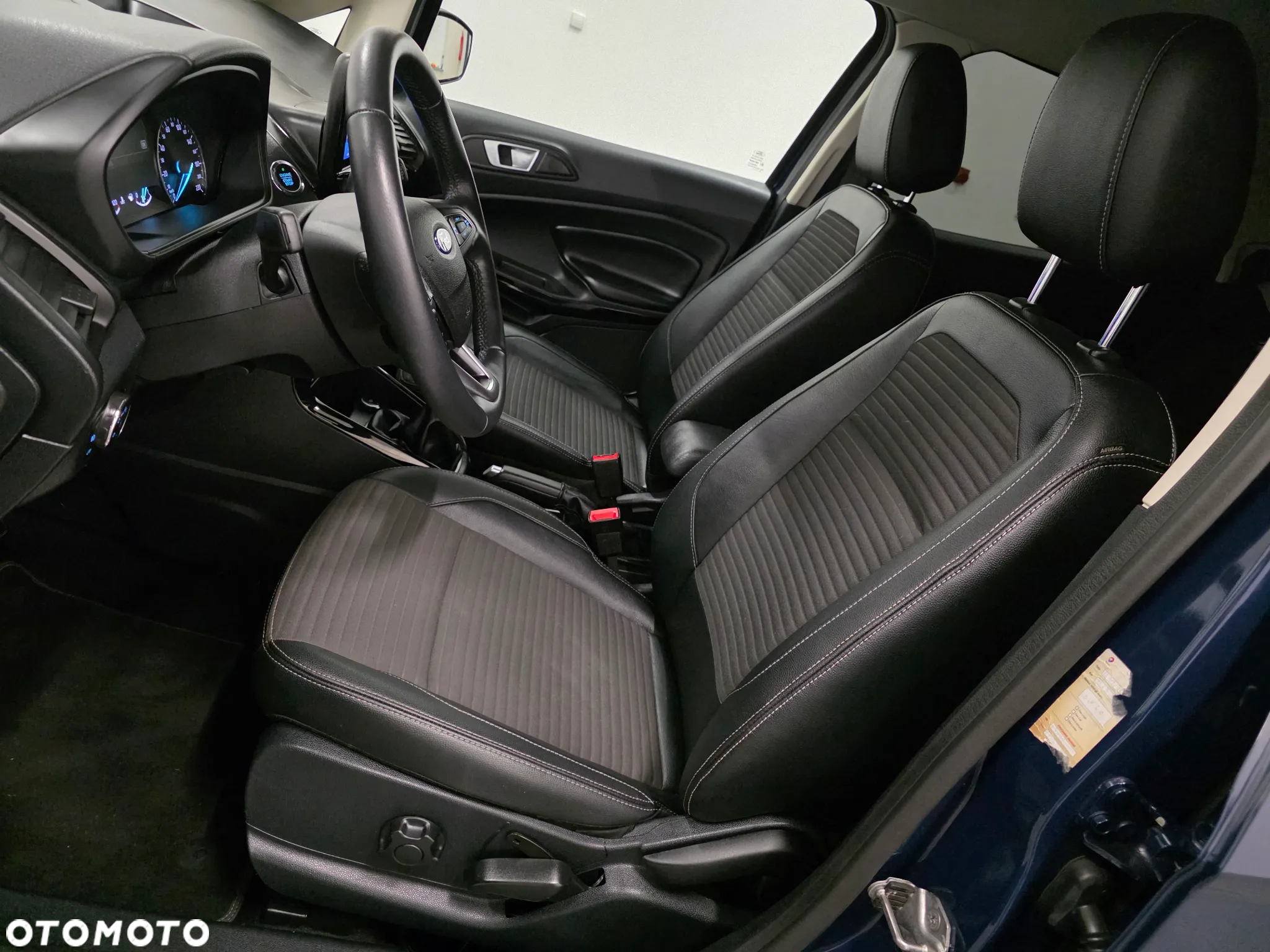 Ford EcoSport 1.5 EcoBlue TITANIUM - 7
