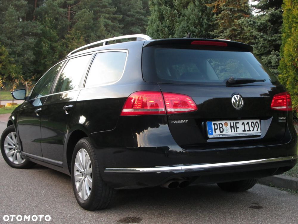 Volkswagen Passat Variant 2.0 TDI DSG BlueMotion Technology Business Edition - 5