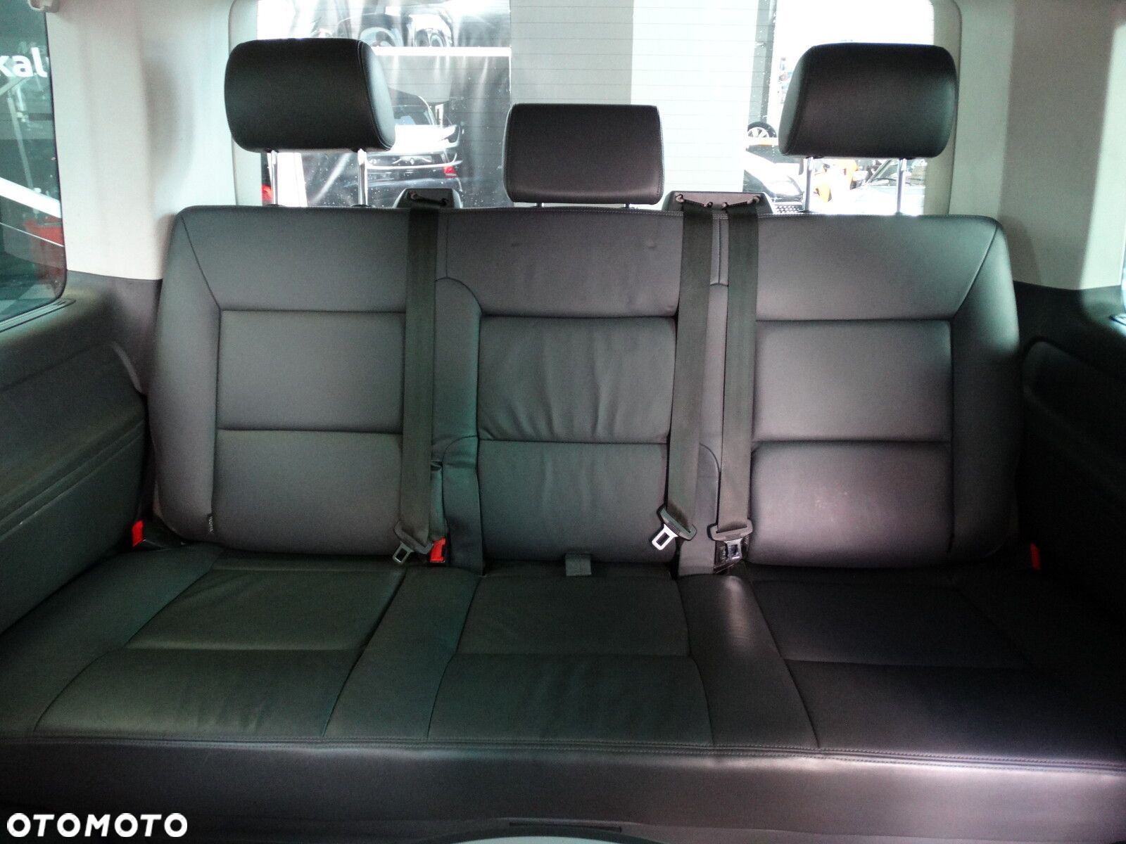 Volkswagen Multivan - 39