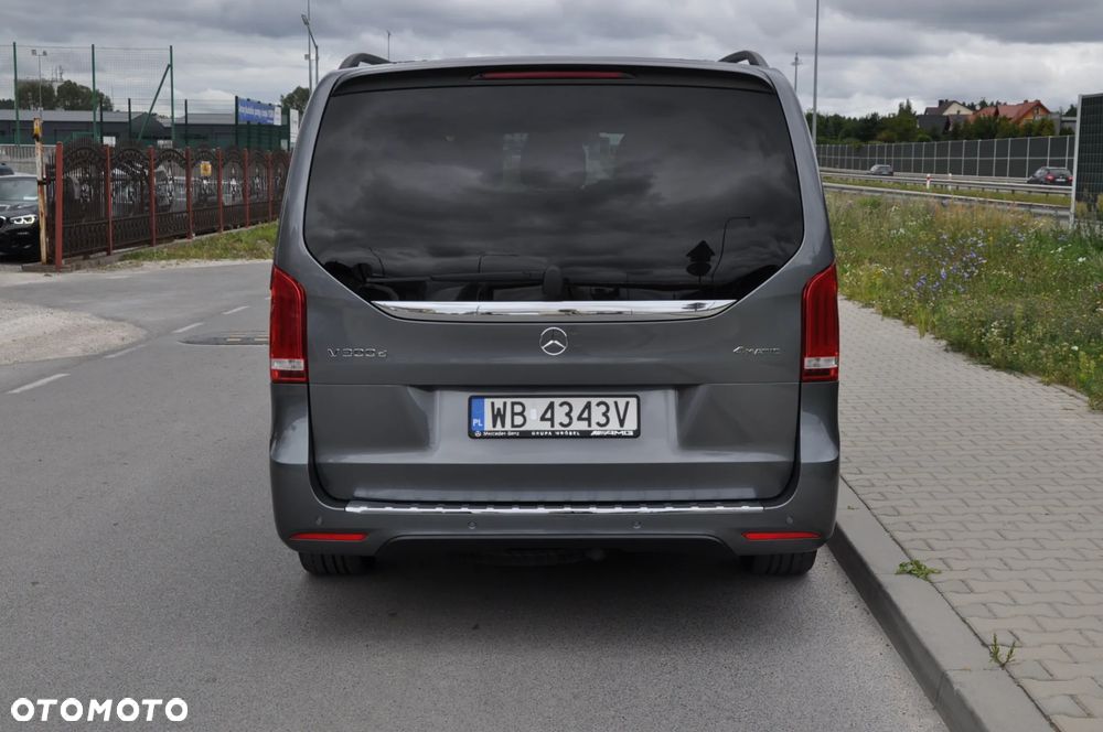 Mercedes-Benz Klasa V 300 d 4-Matic Exclusive 9G-Tronic (d³ugi) - 20