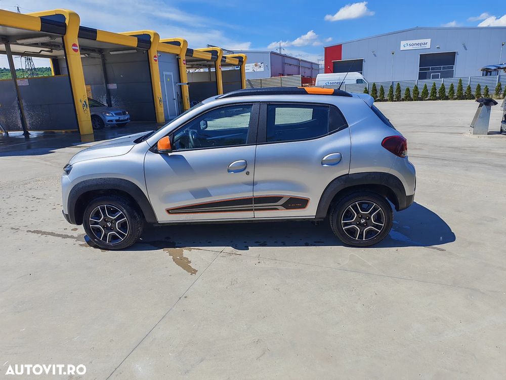 Dacia Spring Essential - 5