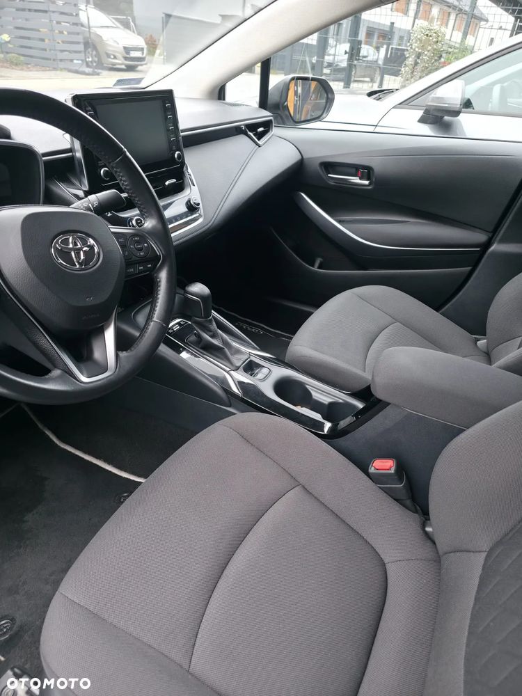 Toyota Corolla 1.8 Hybrid Comfort - 13