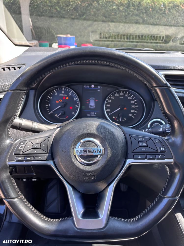Nissan Qashqai 1.3 DIG-T TEKNA - 15