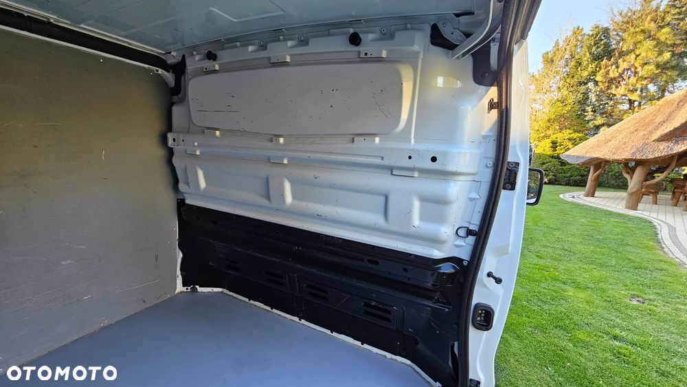Opel Vivaro 1,6 CDTI 120KM L2 Długi 2018 Rok Klima Webasto Tempomat Hak Parktronik - 28