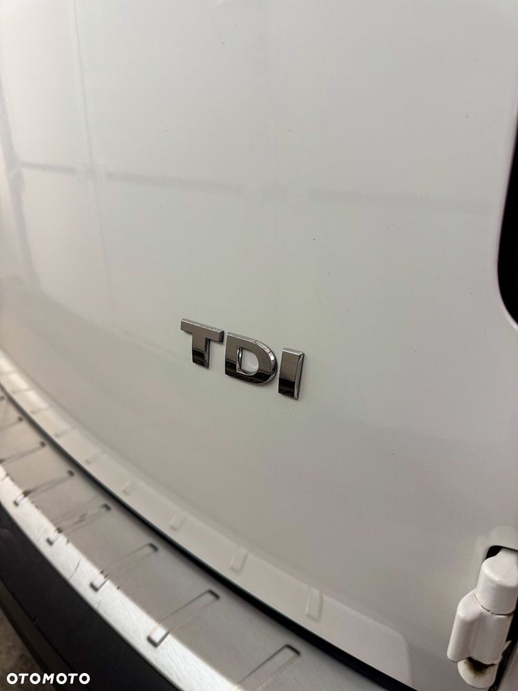 Volkswagen Caddy Maxi - 17