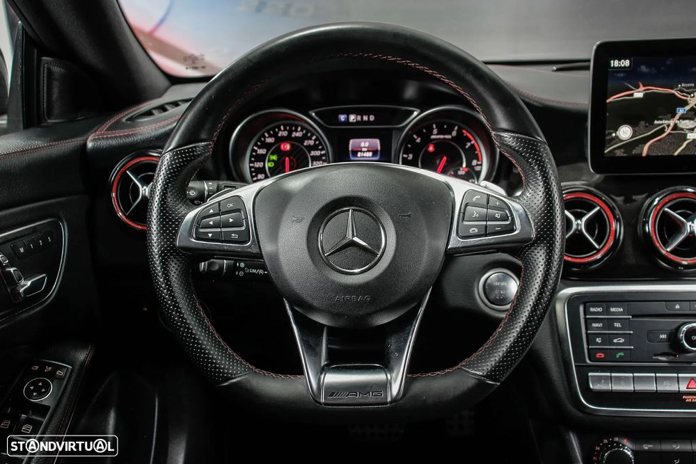 Mercedes-Benz CLA 45 AMG Shooting Brake 4-Matic - 4