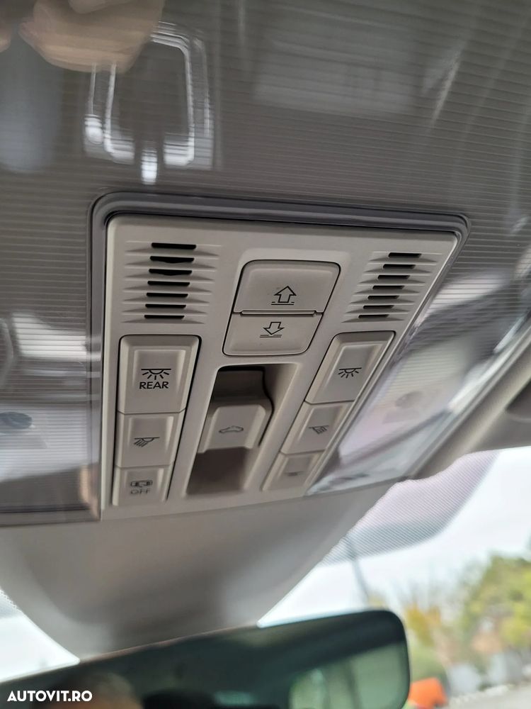 Volkswagen Passat Variant 2.0 TSI DSG 4Motion Highline - 23