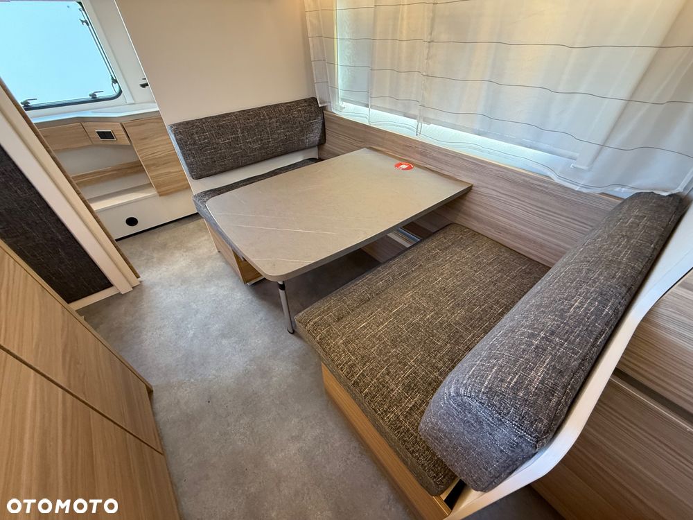 Dethleffs Nomad 490 EST - 14