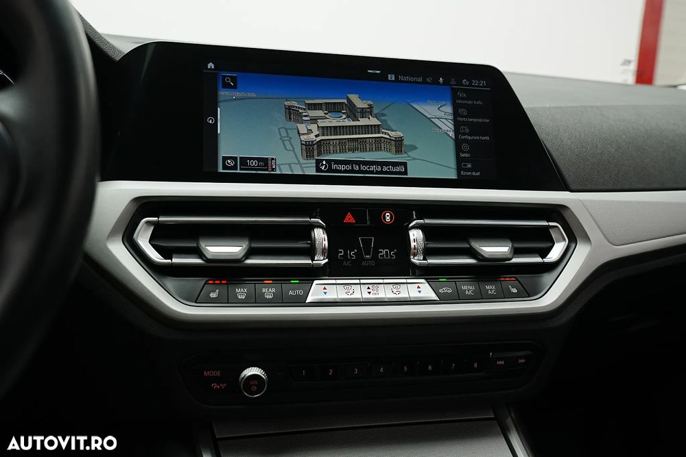 BMW Seria 3 330e Aut. Sport Line - 17