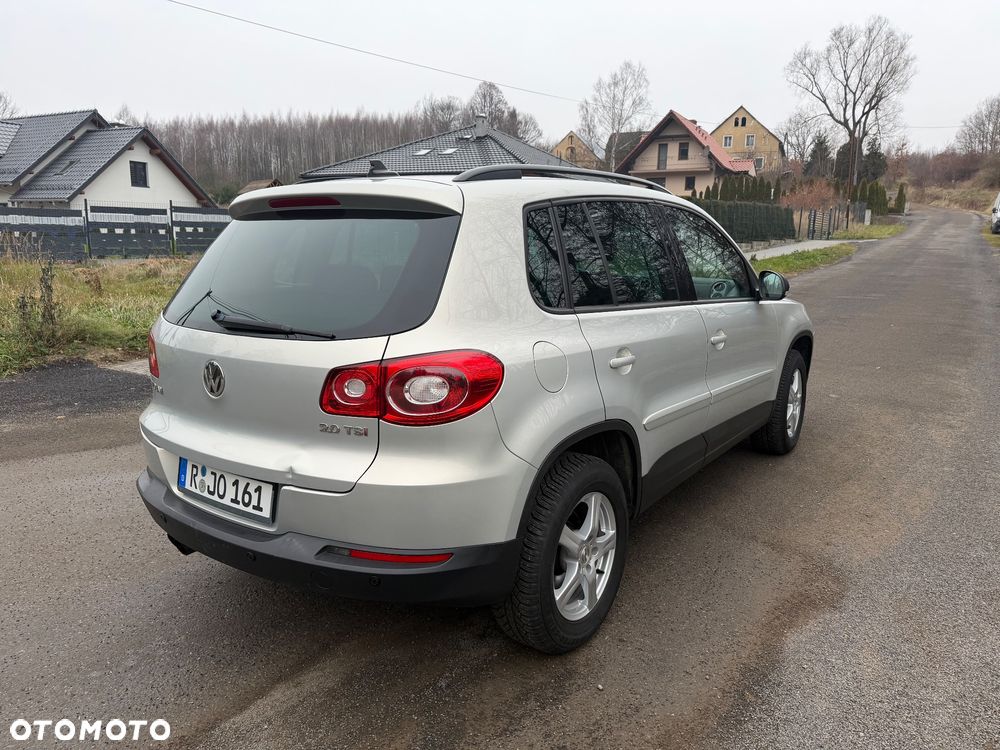 Volkswagen Tiguan 2.0 TSI 4Motion DSG Track & Field - 5