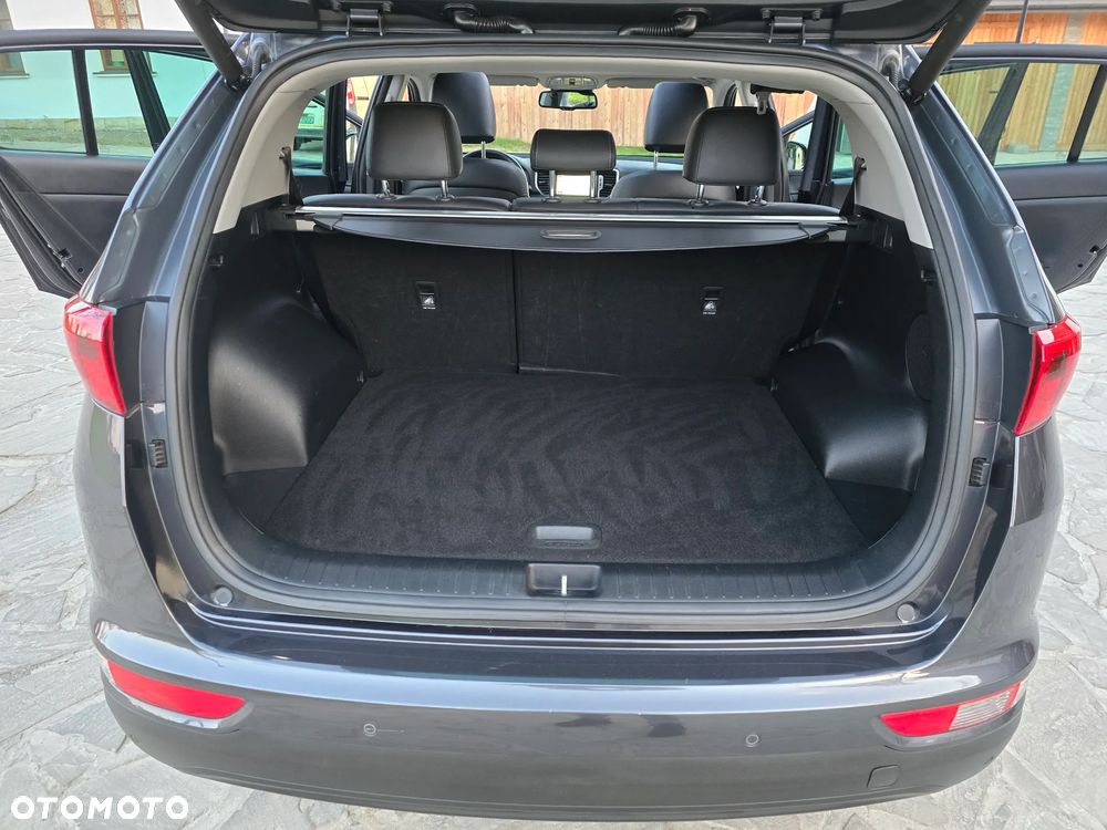 Kia Sportage 2.0 CRDI AWD Dream-Team Edition - 35