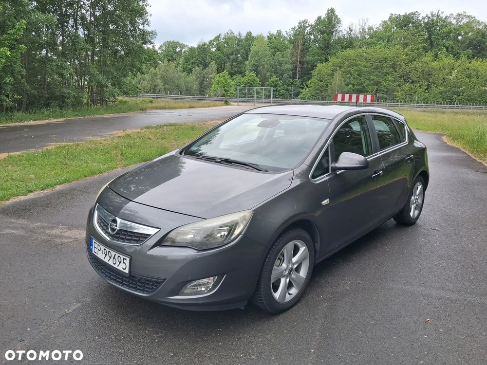 Opel Astra 1.4 Turbo - 2