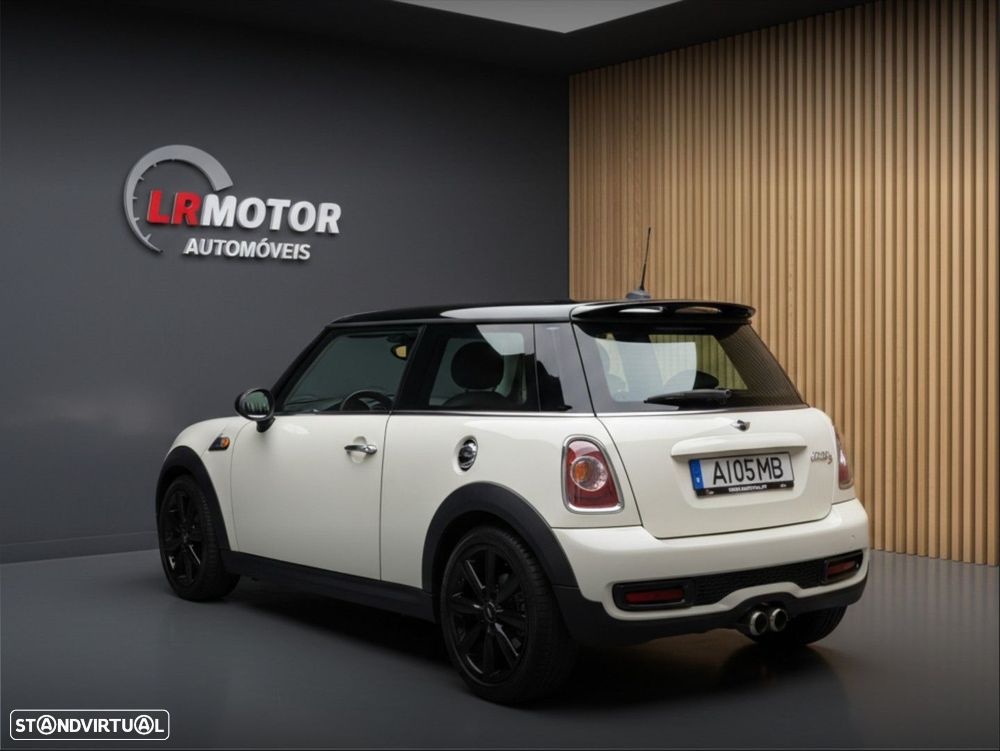 MINI 3 Portas Cooper S - 4