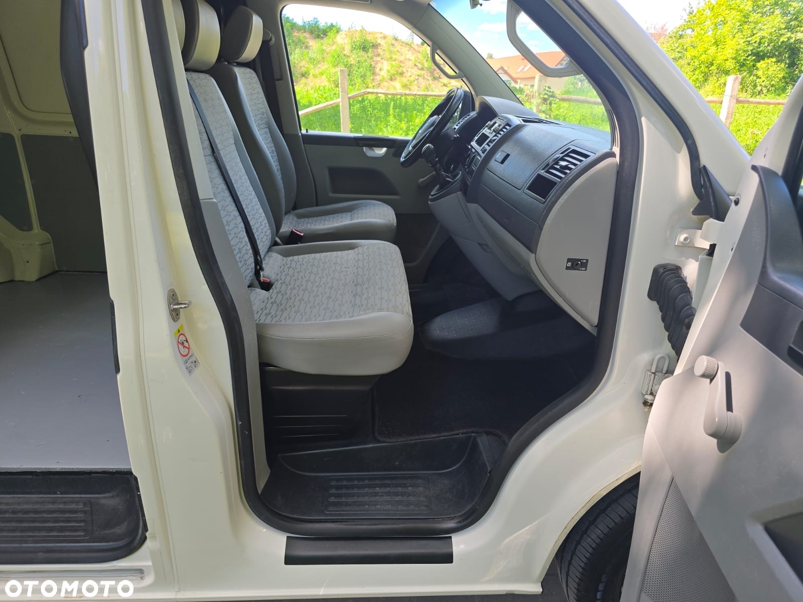 Volkswagen Transporter T5 Lift - 23