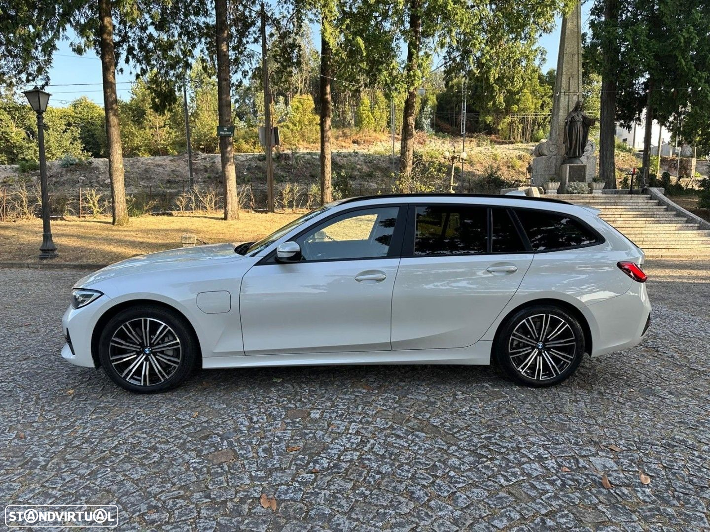 BMW 330 e Touring Corporate Edition Auto - 7