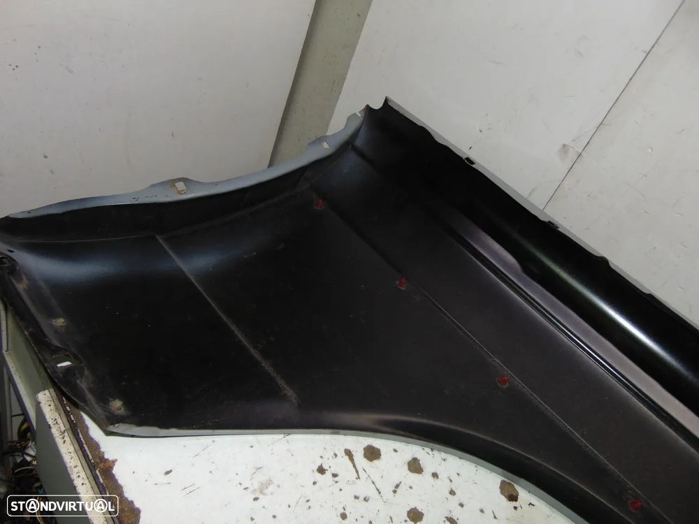 Mercedes W123 guarda lamas esquerdo - 8