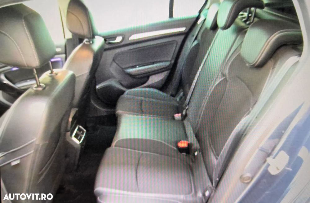 Renault Megane TCe 140 GPF EDC INTENS - 8