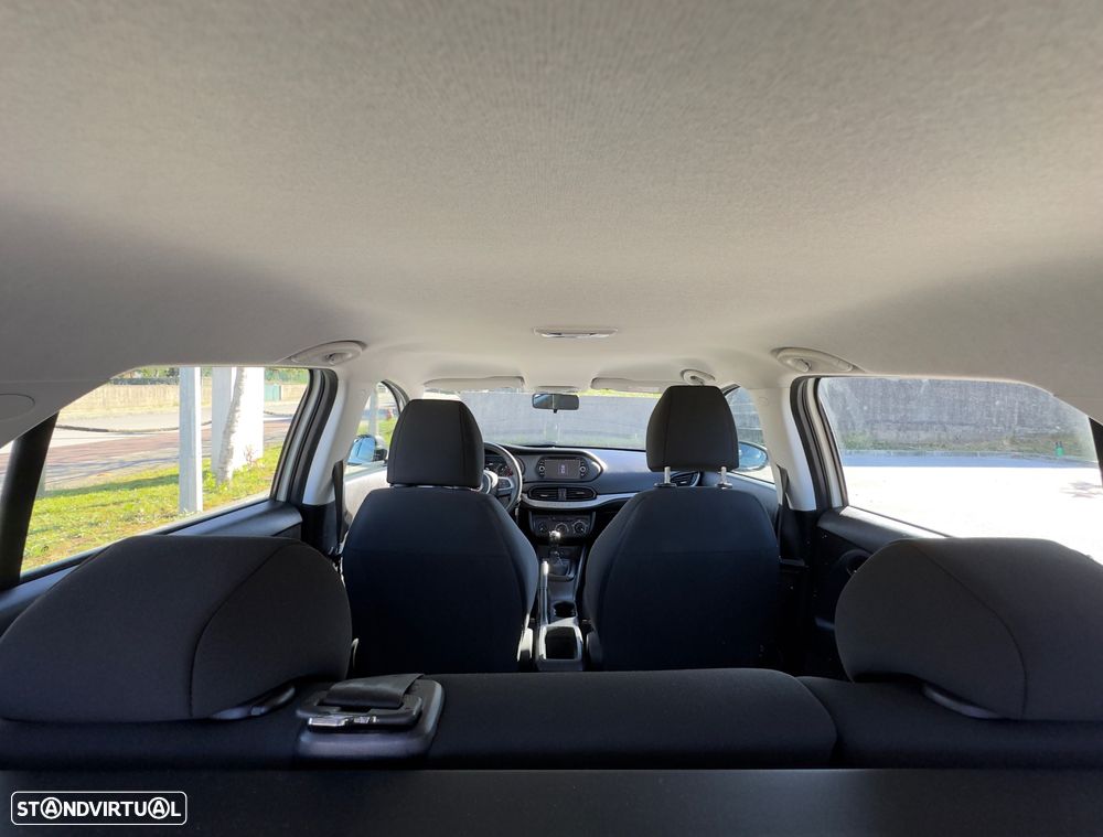 Fiat Tipo Station Wagon 1.4 Easy - 17