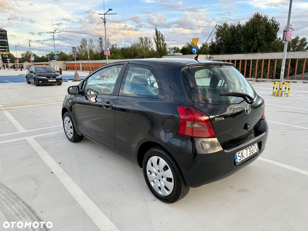 Toyota Yaris 1.3 Sol - 7
