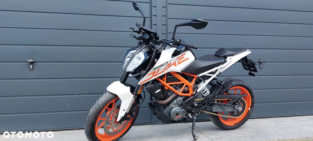 KTM Duke - 17