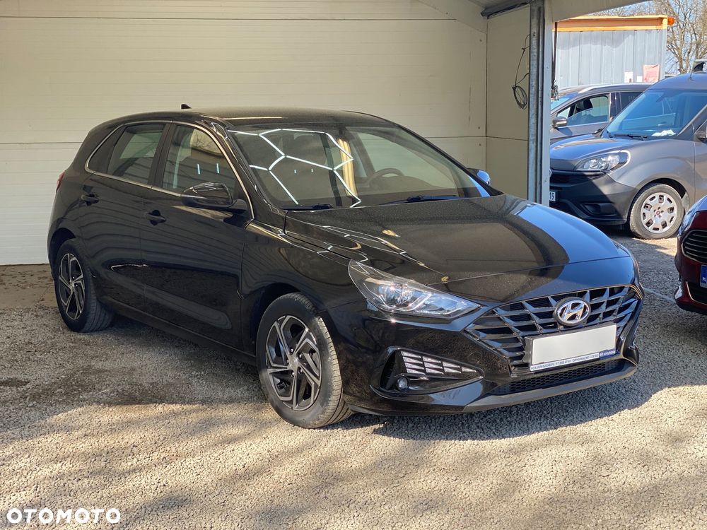 Hyundai i30 1.5 DPI Smart - 13