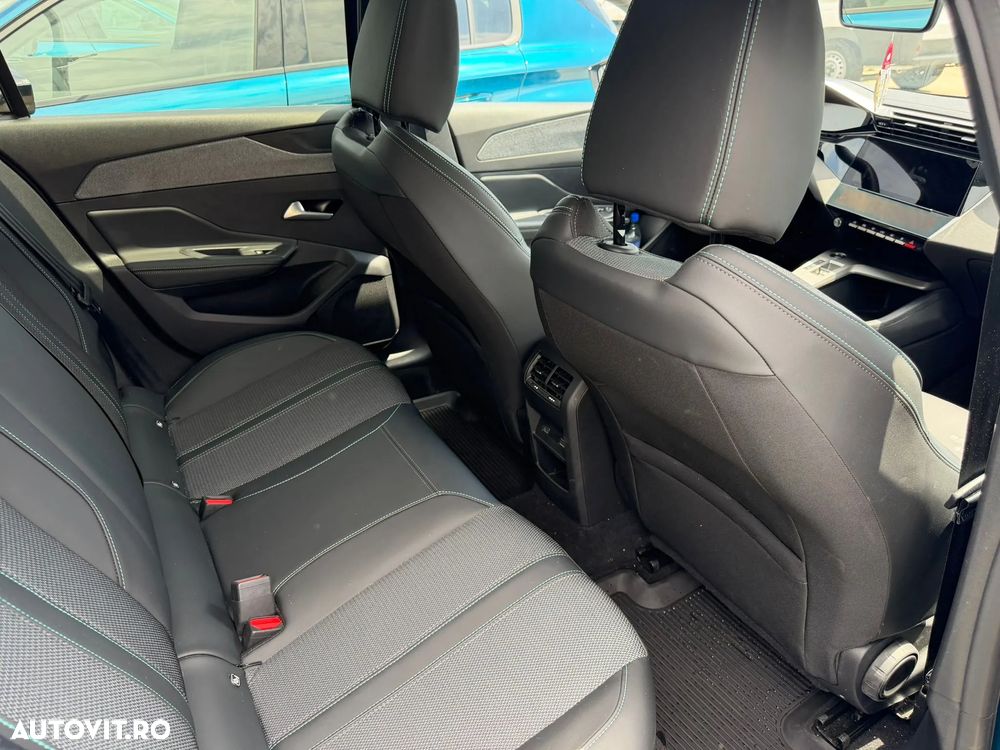 Peugeot 308 1.5L BlueHDI EAT8 Allure - 19