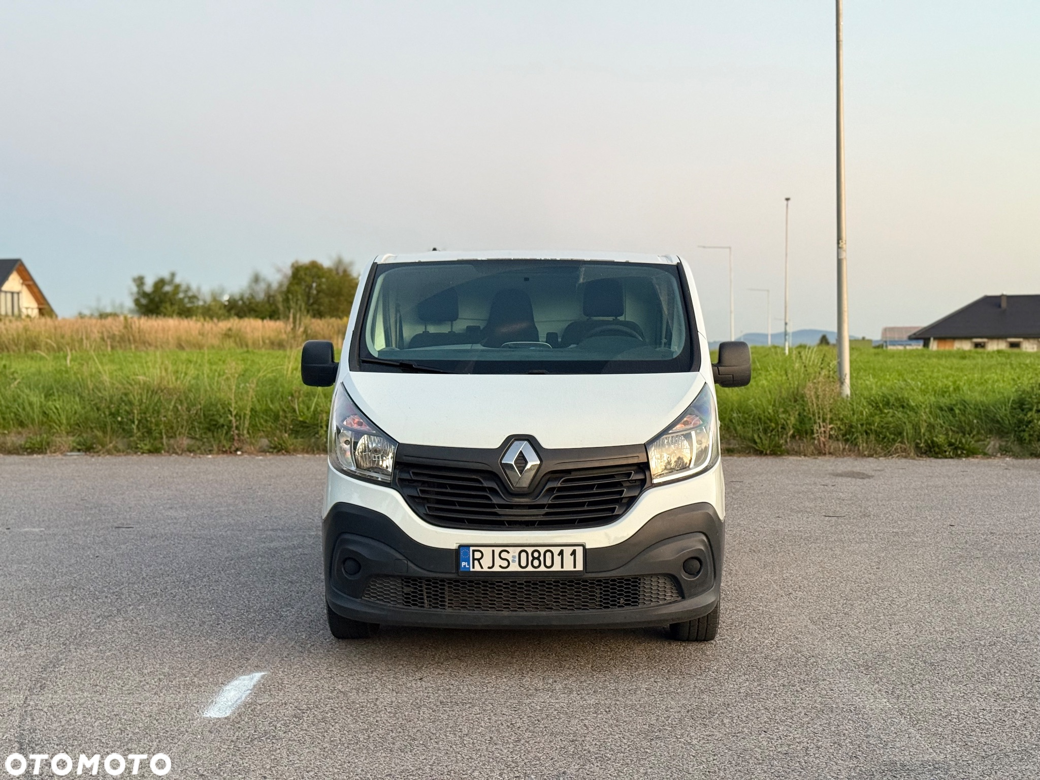 Renault Trafic - 2