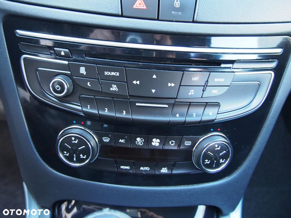 Peugeot 508 155 THP Active - 16