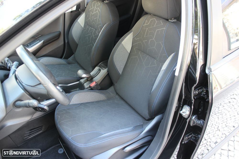 Peugeot 2008 1.2 PureTech Active - 16