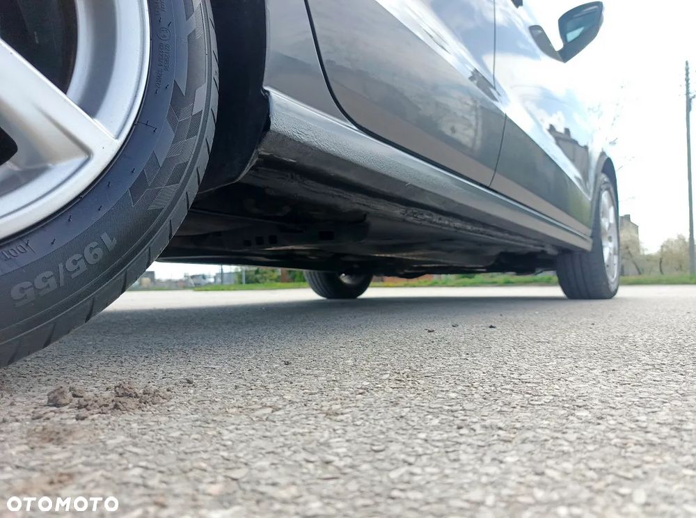 Volkswagen Polo 1.4 16V Comfortline - 14